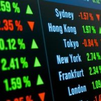 Comparing the UAE CFD Market with Global CFD Markets: Key Differences