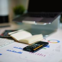Understanding the Value of Risk Management Indicators for MT4 Traders